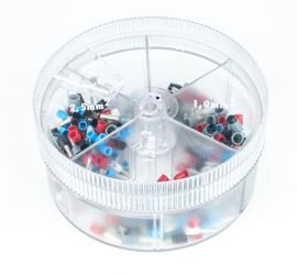 Een ronde assortimentsdoos met 400 enkelvoudige geïsoleerde adereindhulzen in verschillende kleuren.